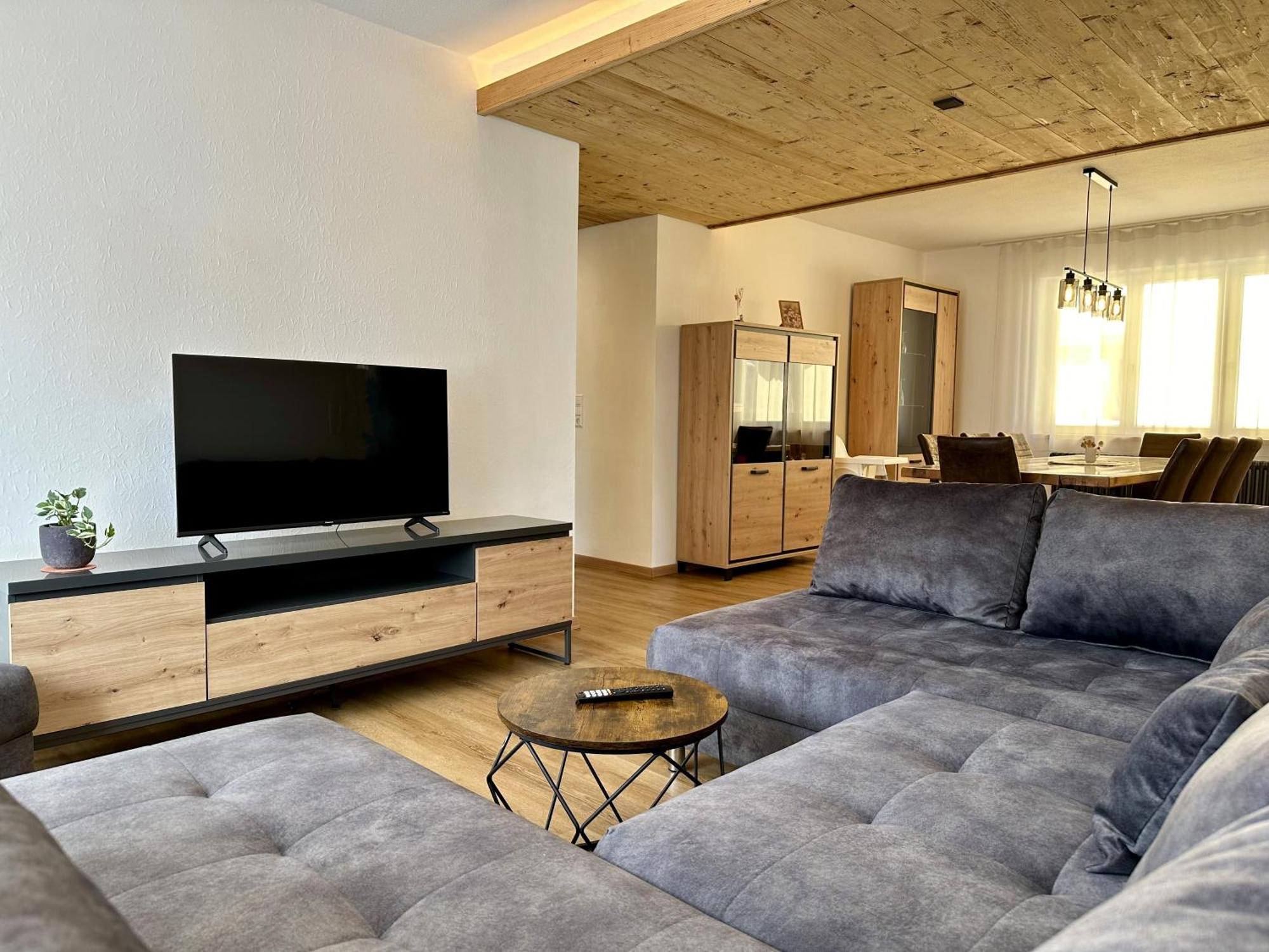 Schenkenzell Ferienwohnung Kinzig-Chalet - Balkon - Fuer Kinder - Mit Bettwaesche & Handtuecher מראה חיצוני תמונה